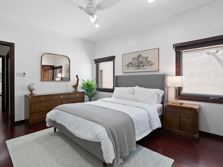 1039 S Hayworth Ave #1039 — Photo 13
