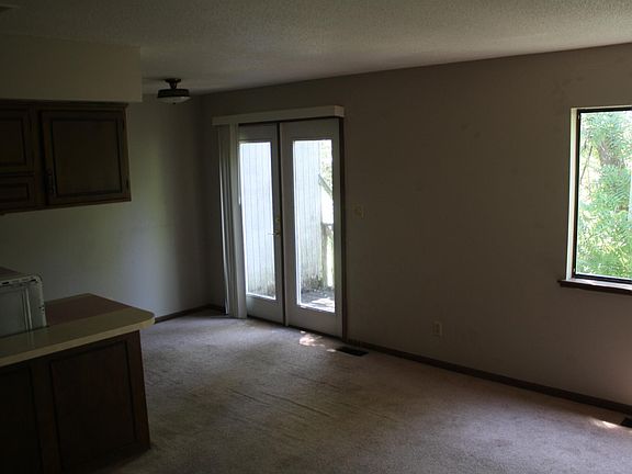 2nd image of 1509 Casey Ct
