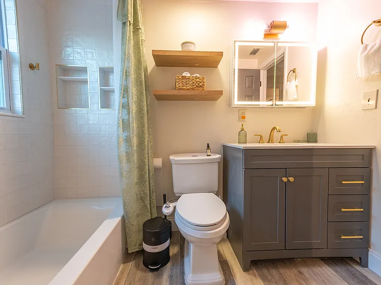 8536 Magnolia Dr — Photo 23