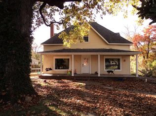 828 S High St, Neosho, MO 64850