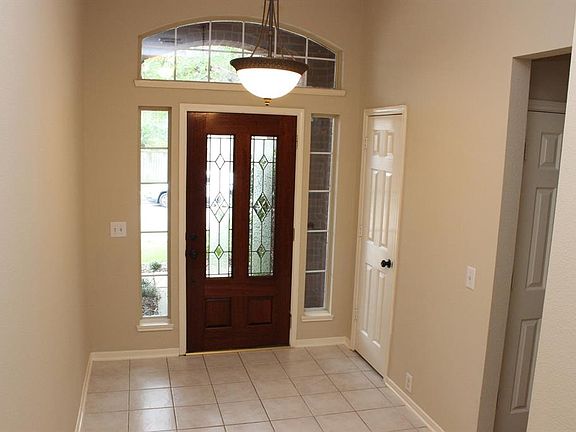 2nd image of 7514 Broken Oak Ln