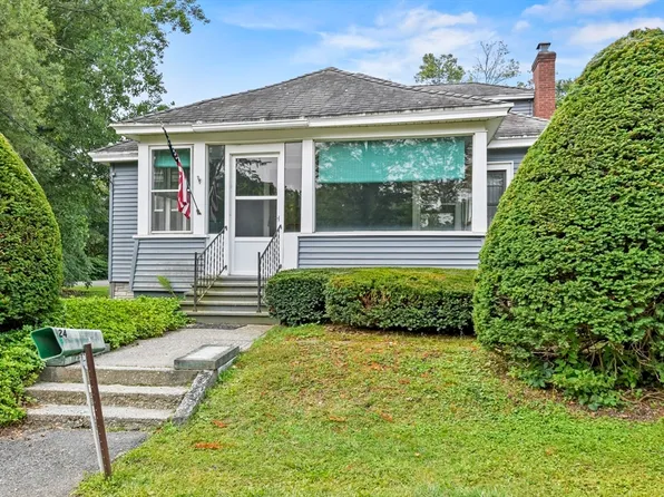 24 Irwin St, Lanesborough, MA 01237