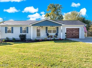 609 Arlington Dr, Knoxville, TN 37934