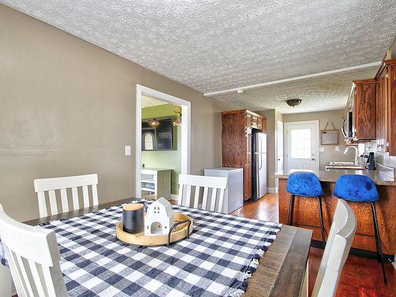 5th image of 288 John R Jones Rd