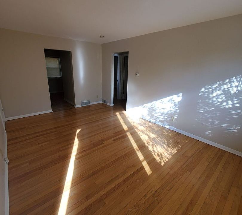 1st image of 508 Lakeview Ave #2