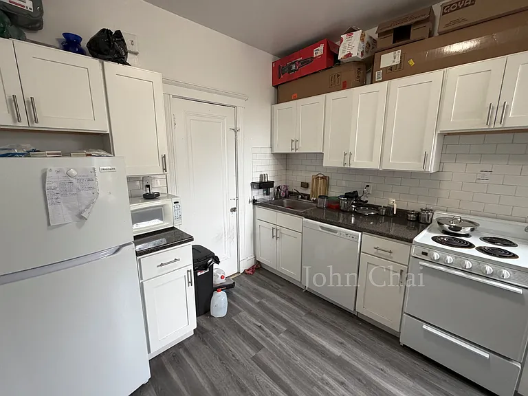 1800 Commonwealth Ave #25 — Photo 23