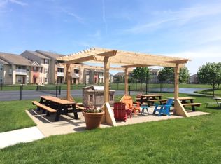 15865 Goddard Rd APT 306, Southgate, MI 48195