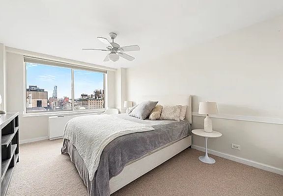 5th image of 250 W 90th St Penthouse 1E