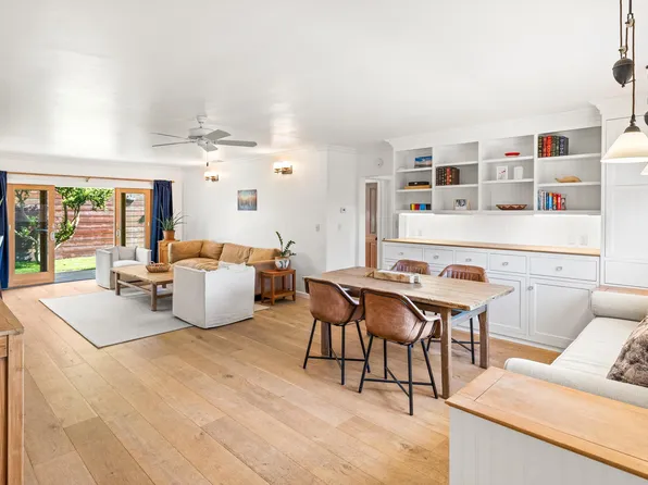 1127 Church Ln, Carpinteria, CA 93013