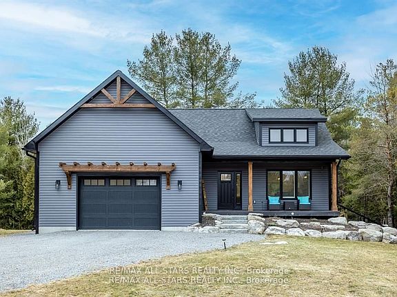2nd image of 552 County Road 40
