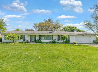 1405 Greenfield Dr, Erie, PA