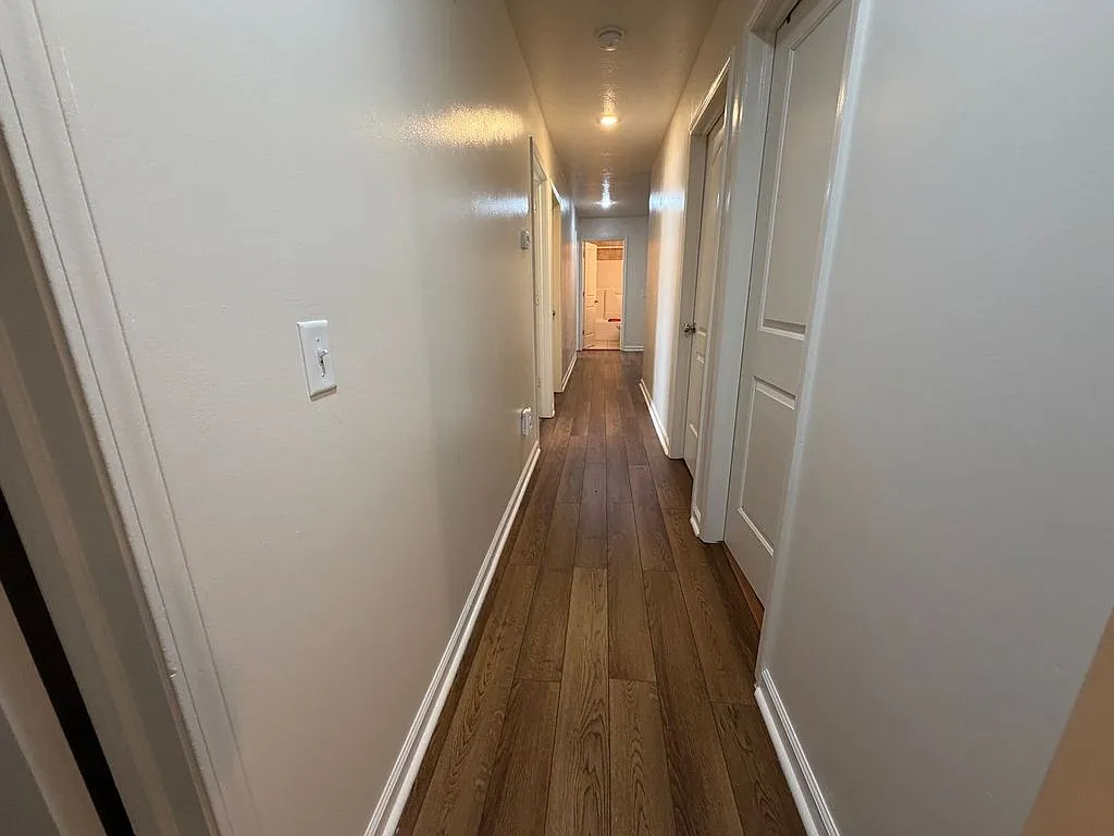 Leasing Now - 1203 Euclid Ave