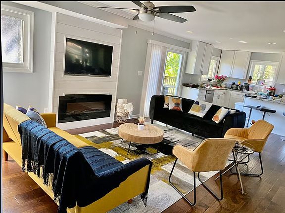 2nd image of 7733 Marthas Ln