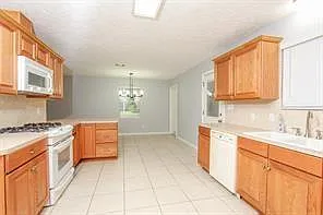 214 Kimswick Ct — Photo 8