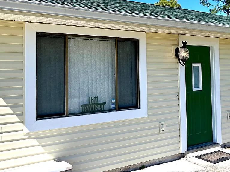 Front view 1611 Travis St. SE Palm Bay 32909