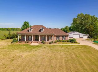 76 Ed Smith Rd, Humboldt, TN 38343