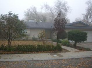 1213 Santa Maria St, Los Banos, CA 93635