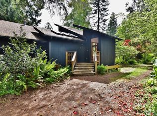 2110 Marine Dr, Bremerton, WA 98312