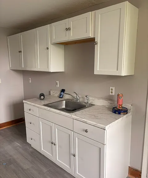153 Lunenburg St #3R — Photo 4
