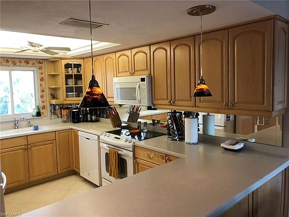 5th image of 4417 Spanker Ct APT 4A