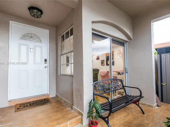 6217 SW 128th Pl, Miami, FL 33183