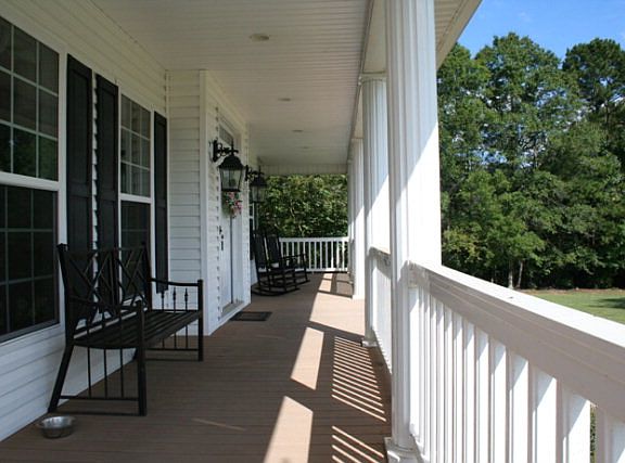 5th image of 1008 Saddlebrook Dr