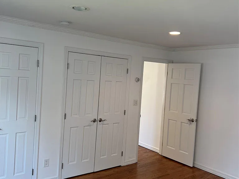 1016 Oaks Dr — Photo 16