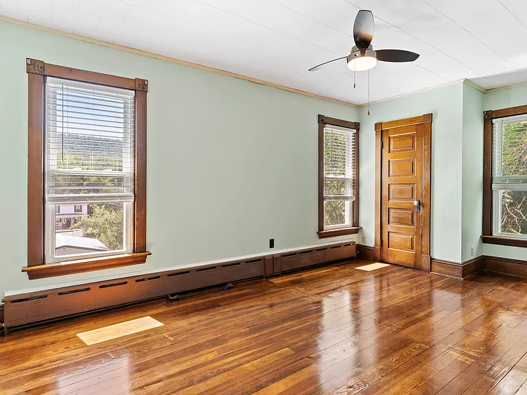 908 N High St #908 — Photo 9