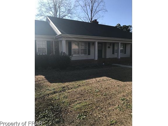 2nd image of 825 Austin Dr