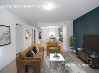 293 Wilson St #1, Hamilton, ON L8L1S2