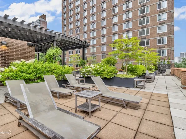 345 East 93rd Street 8E image 43 of 44