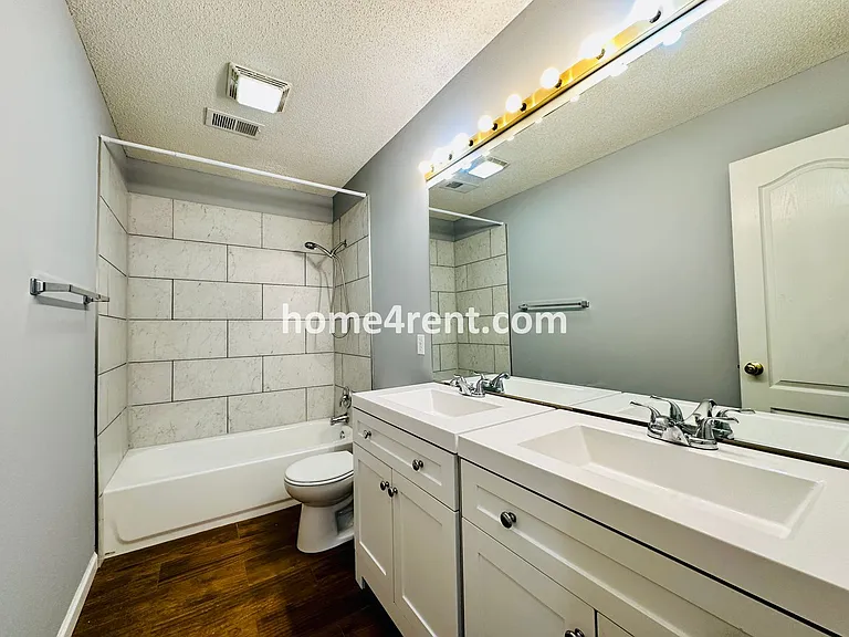 8102 W 144th Pl — Photo 33