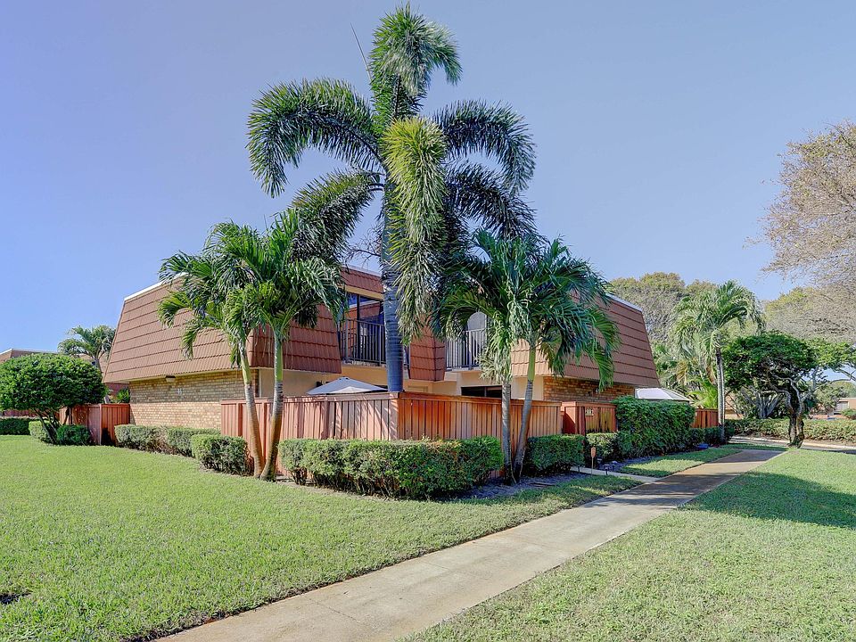 1st image of 2882 SW 11th Place