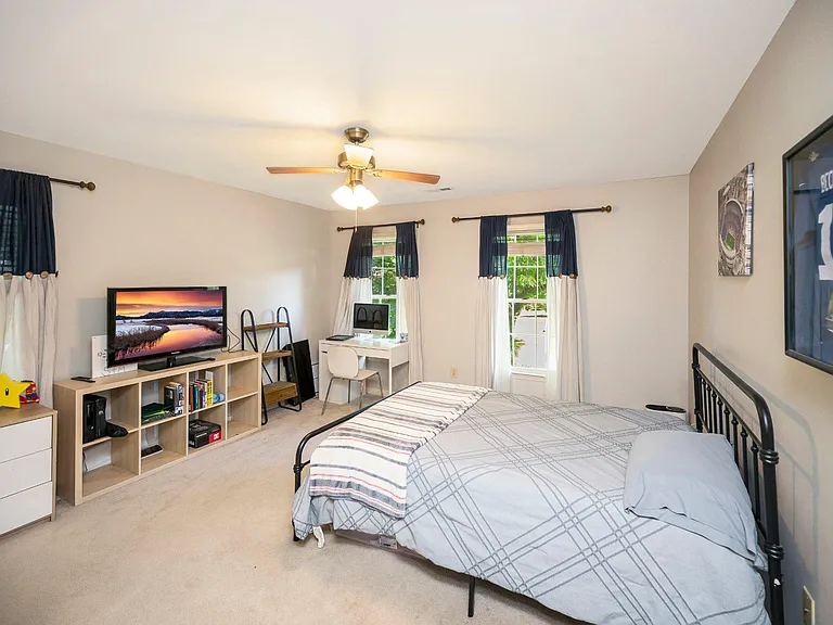 58 Baldwin Dr — Photo 22