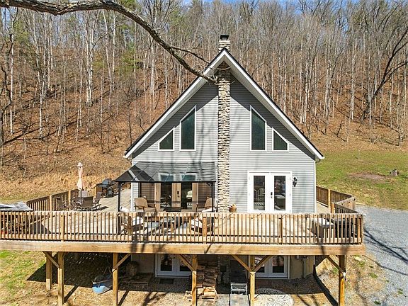 3rd image of 6228 Norris Run Rd