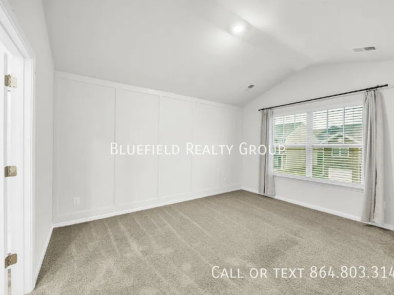 1329 Wunder Way — Photo 12