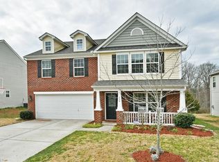 398 Hancock Dr, Kernersville, NC 27284