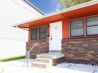445 N 1st St, Clarksville, TN 37040
