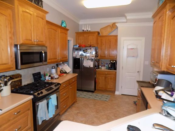 3rd image of 397 Half Moon Ct