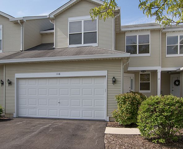1st image of 108 Woodland Cir #108