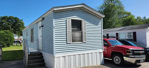 7 Otis Ln Photo 1