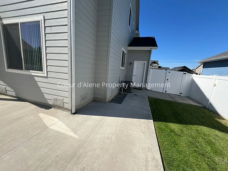 6598 N Idlewood Dr — Photo 21