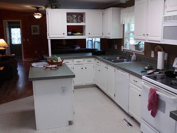 kitchen looking toward den