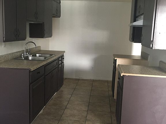 4th image of 201 S Yale St #22