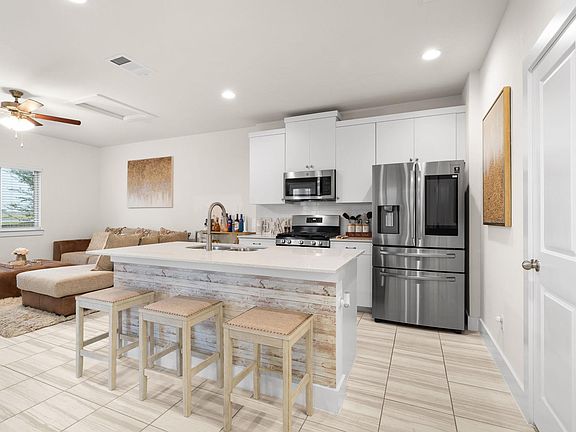 4th image of 567 White Steppe Way #26
