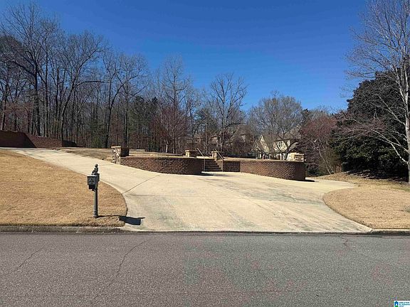 2nd image of 1053 Greymoor Rd #90