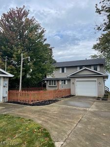 3290 Edgewater Blvd, Vermilion, OH, 44089