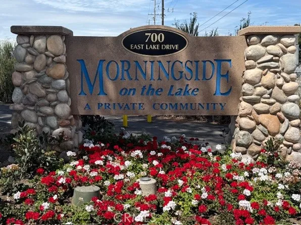 700 E Lake Dr Unit 52, Orange, CA 92866