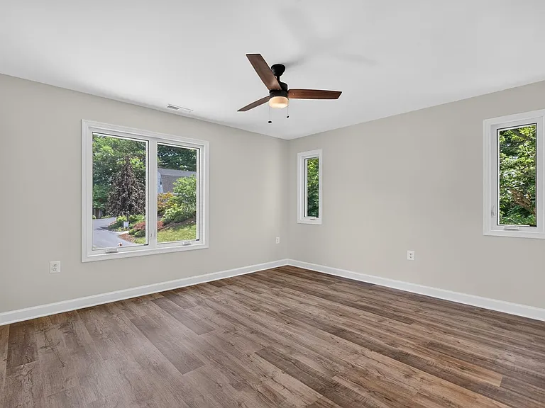 501 Roman Way #101 — Photo 14