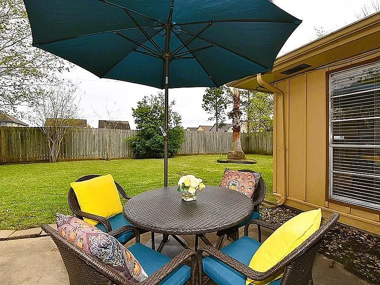 3315 Honey Creek Dr — Photo 32